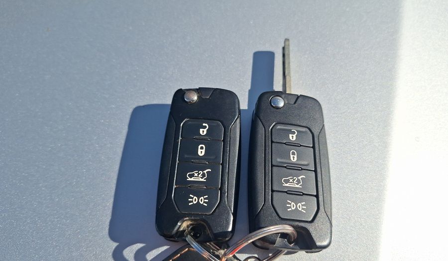 Jeep Renegade 1.8 SPORT LX AUTO Suv 2018