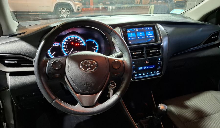 Toyota Yaris 1.5 XLS Sedan 2022