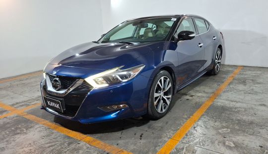 Nissan • Maxima