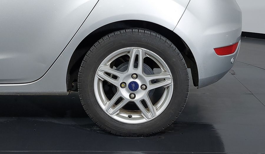 Ford Fiesta 1.6 SEL AT Hatchback 2018
