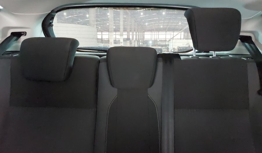 Ford Fiesta 1.6 SEL AT Hatchback 2018