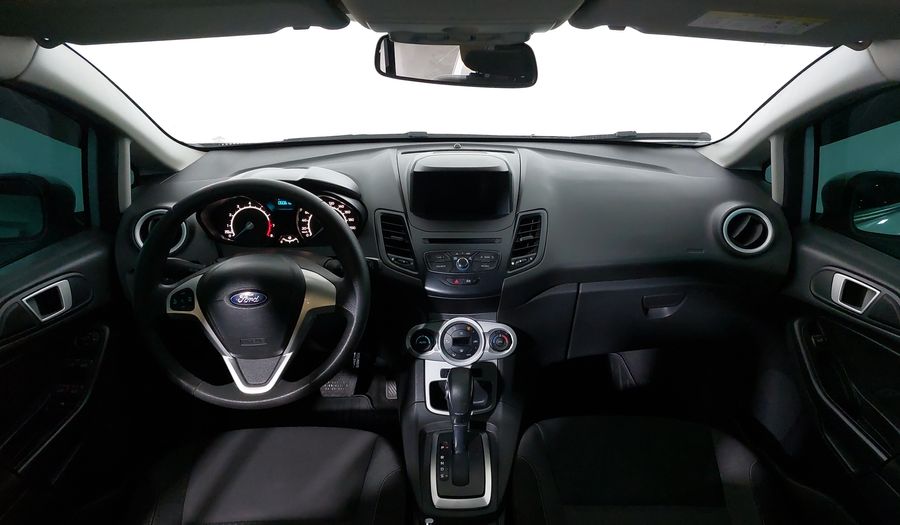 Ford Fiesta 1.6 SEL AT Hatchback 2018