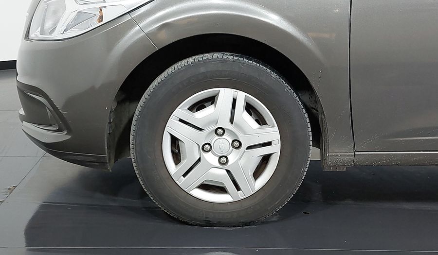 Chevrolet Onix 1.0 SPE/4 LT Hatchback 2015