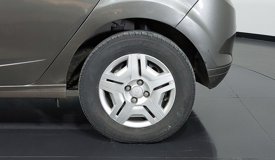Chevrolet Onix 1.0 SPE/4 LT Hatchback 2015