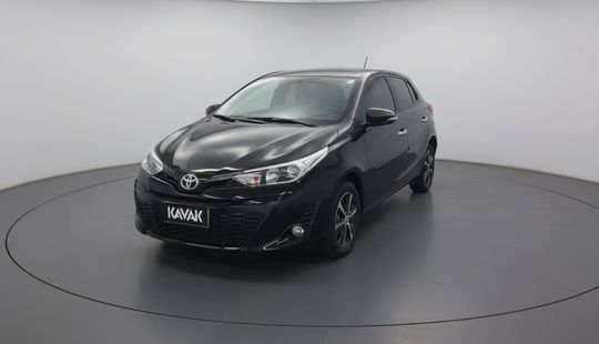 Toyota • Yaris