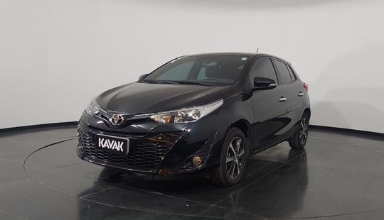 Toyota • Yaris