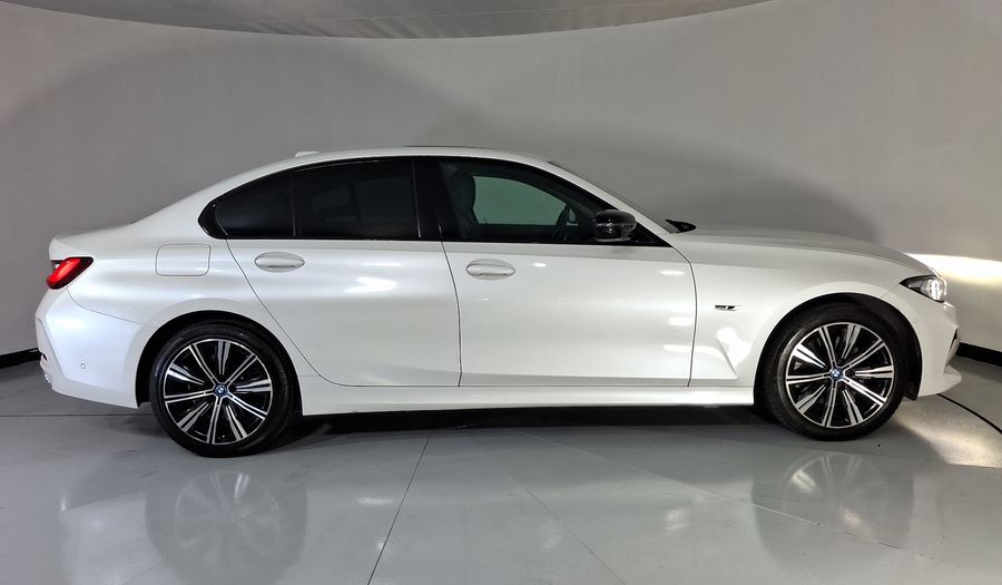 Bmw Serie 3 2.0 330E PHEV AUTO Sedan 2023