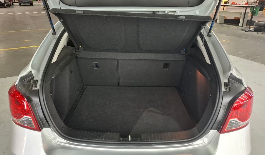 Chevrolet Cruze 1.8 LT Hatchback 2014