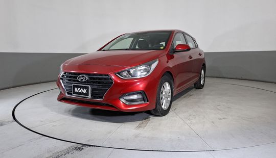 Hyundai • Accent