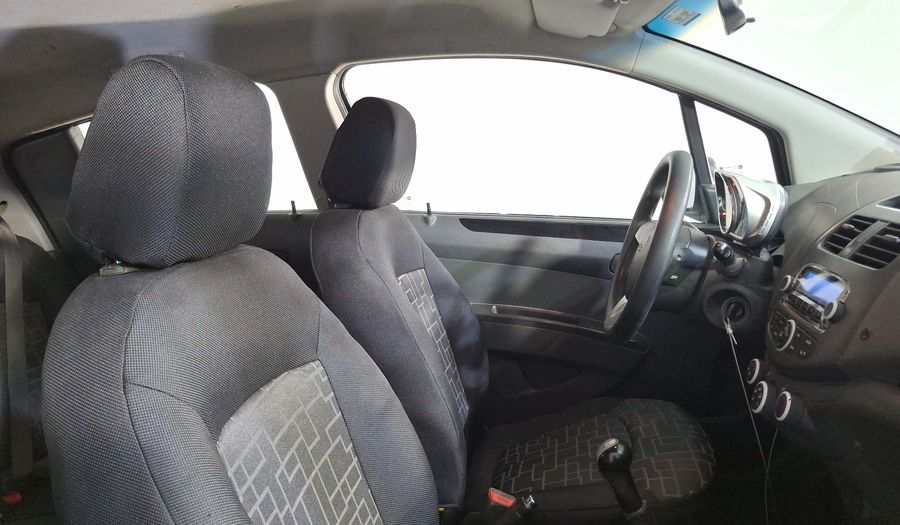 Chevrolet Spark Classic 1.2 LT B MT Hatchback 2017