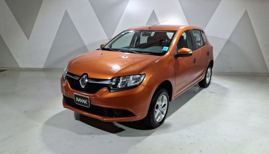 Renault • Sandero