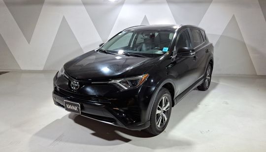 Toyota • RAV4