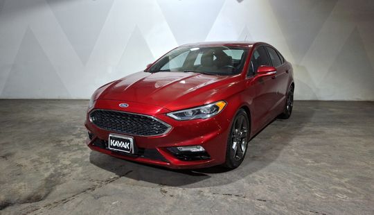 Ford • Fusion