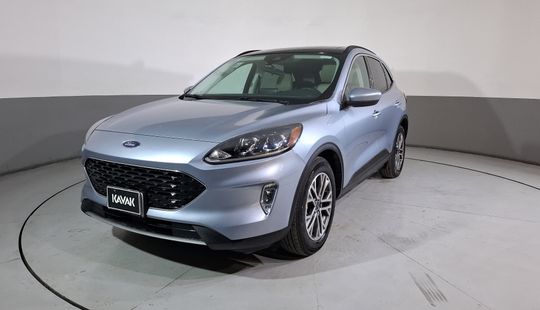 Ford • Escape