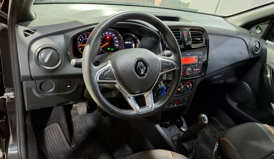 Renault Sandero Stepway 1.6 ZEN Hatchback 2020