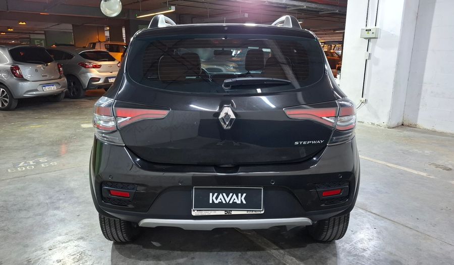 Renault Sandero Stepway 1.6 ZEN Hatchback 2020