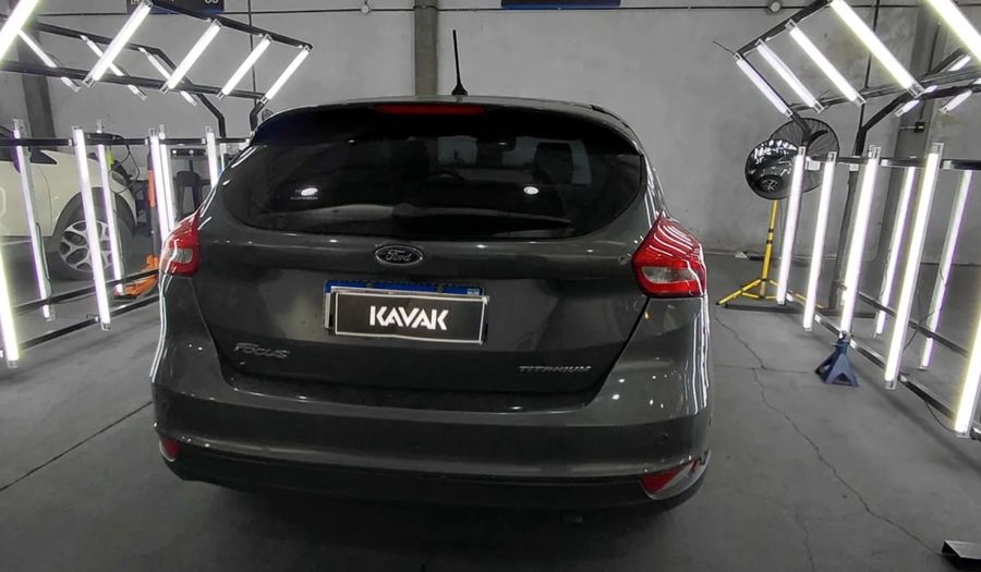 Ford Focus Iii 2.0 TITANIUM AT Hatchback 2017