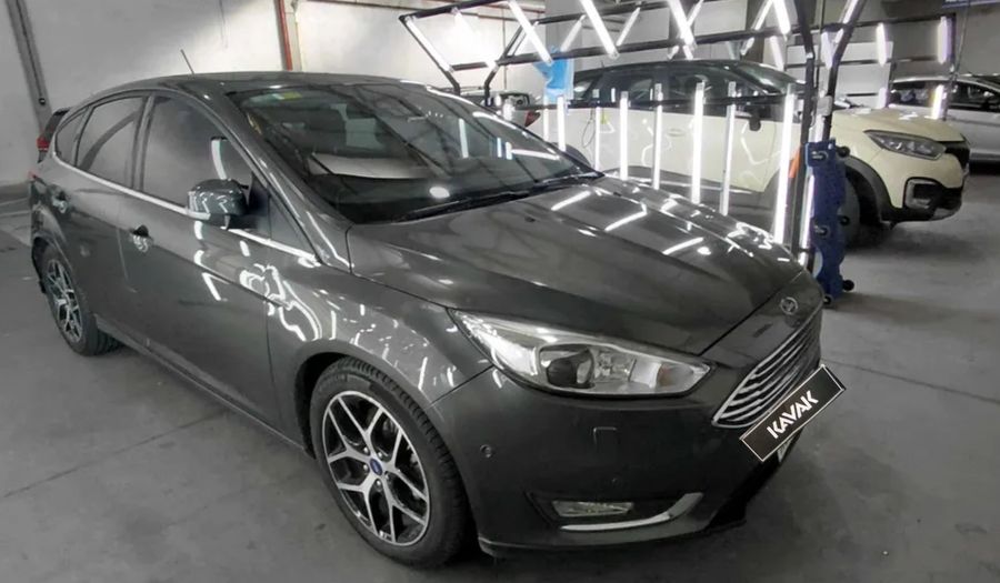Ford Focus Iii 2.0 TITANIUM AT Hatchback 2017