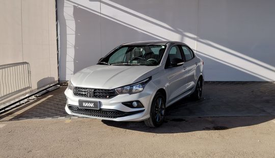 Fiat • Cronos