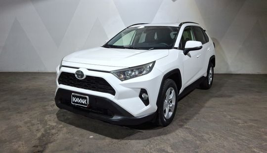 Toyota • RAV4