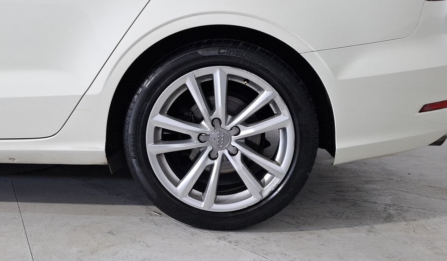 Audi A3 1.8 TFSI ATTRACTION PLUS S TRONIC Sedan 2014