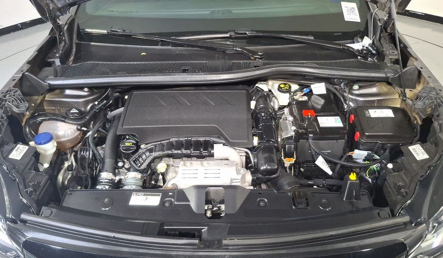 Peugeot 2008 1.2 ALLURE PACK AUTO FL Suv 2024