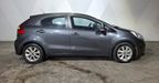Kia Rio 1.6 EX MT Hatchback 2017