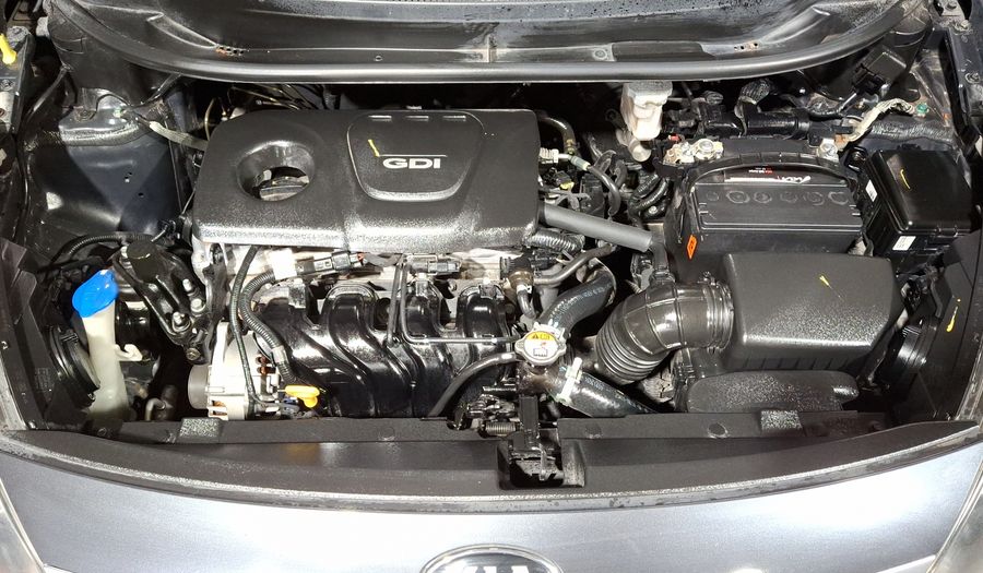 Kia Rio 1.6 EX MT Hatchback 2017