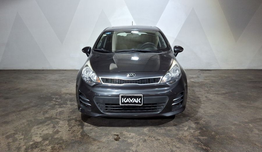 Kia Rio 1.6 EX MT Hatchback 2017