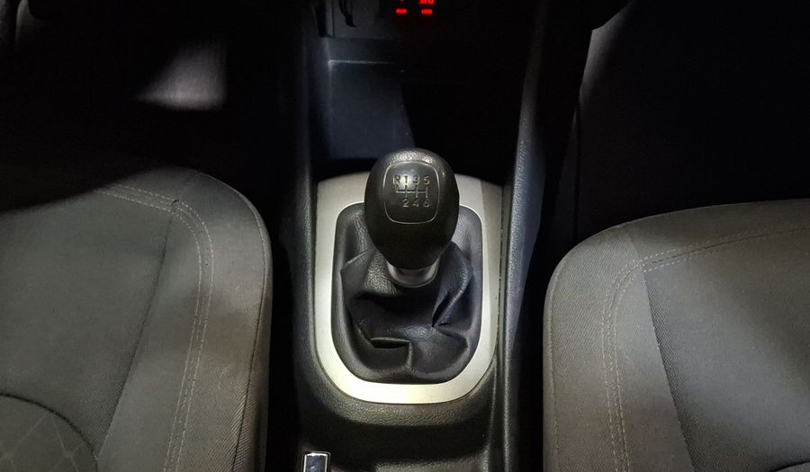 Kia Rio 1.6 EX MT Hatchback 2017