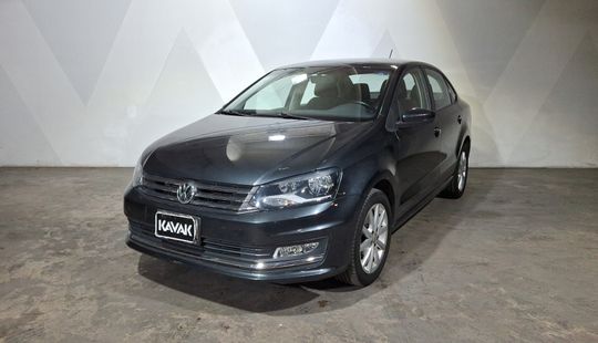 Volkswagen • Vento