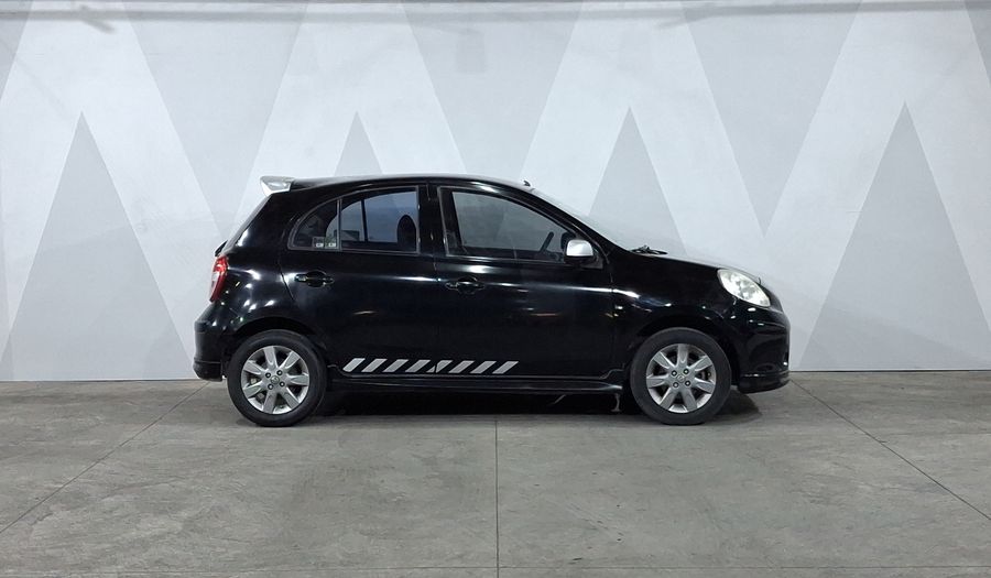 Nissan March 1.6 SR AT Hatchback 2013