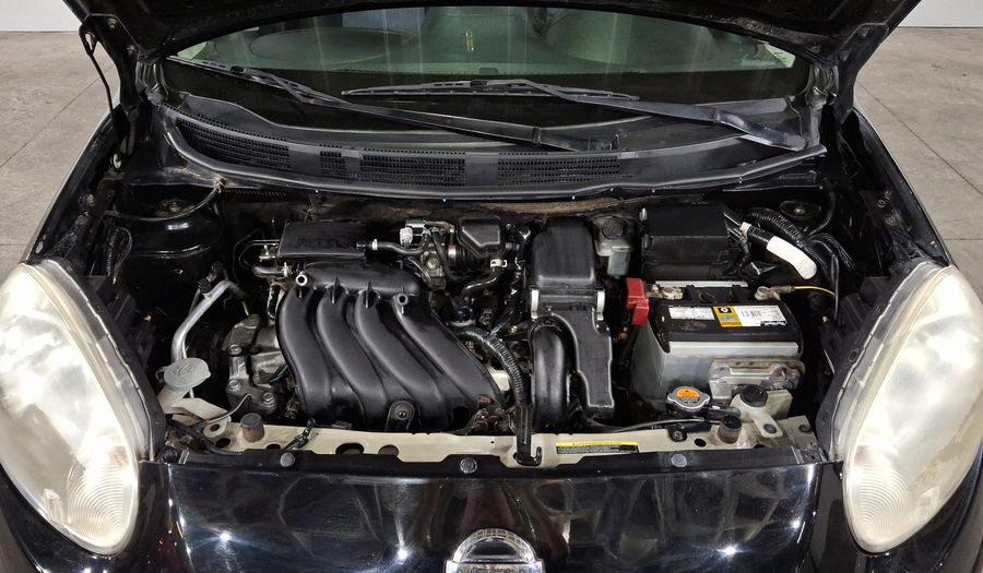 Nissan March 1.6 SR AT Hatchback 2013