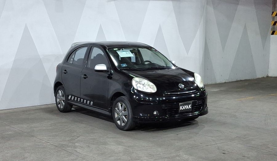 Nissan March 1.6 SR AT Hatchback 2013