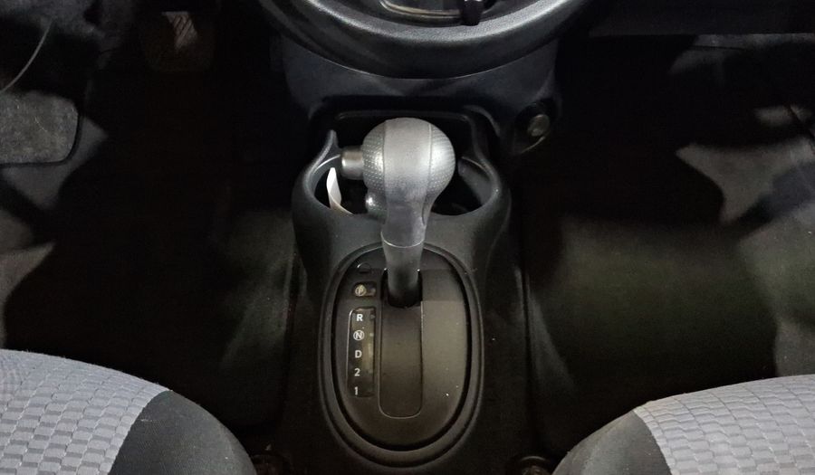 Nissan March 1.6 SR AT Hatchback 2013