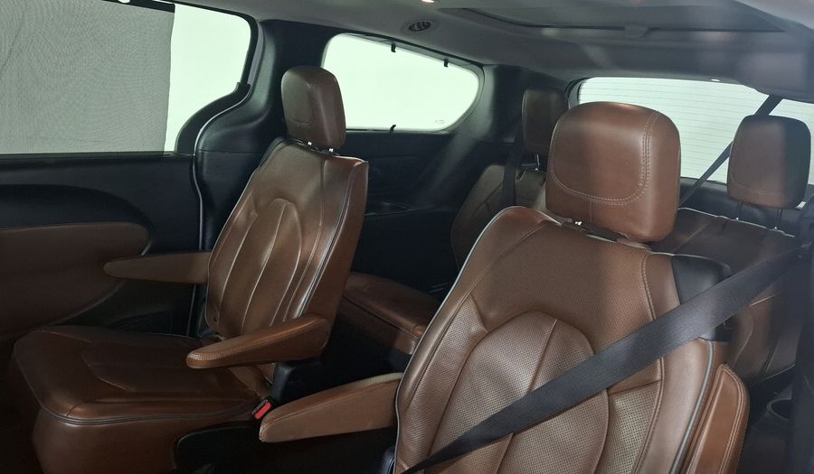 Chrysler Pacifica 3.6 LIMITED PLATINUM AUTO Minivan 2017
