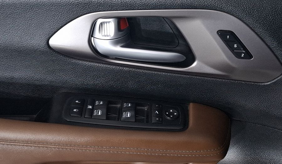 Chrysler Pacifica 3.6 LIMITED PLATINUM AUTO Minivan 2017