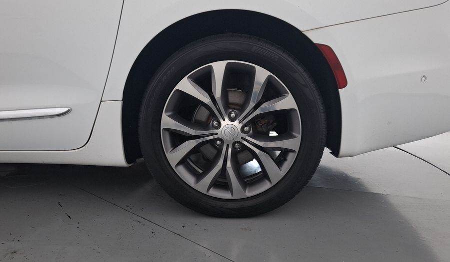 Chrysler Pacifica 3.6 LIMITED PLATINUM AUTO Minivan 2017
