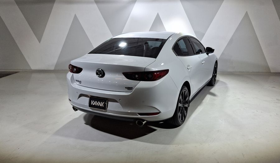 Mazda 3 2.5 SIGNATURE 4WD AUTO Sedan 2024