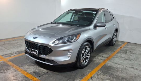Ford • Escape
