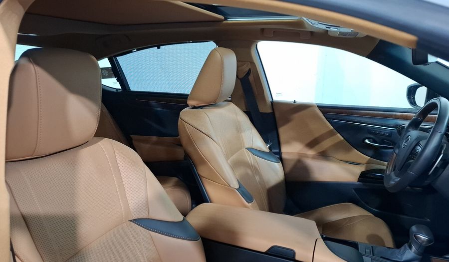 Lexus Es 3.5 350 AUTO Sedan 2022