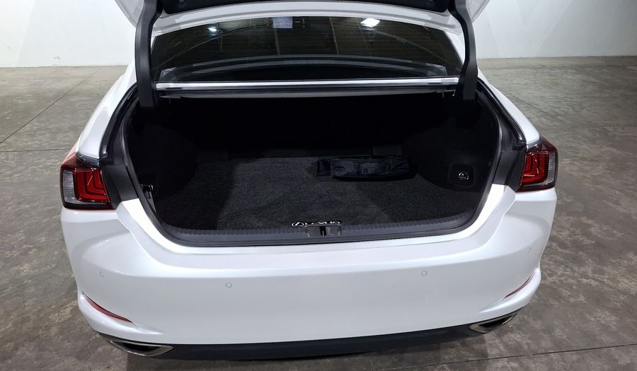 Lexus Es 3.5 350 AUTO Sedan 2022