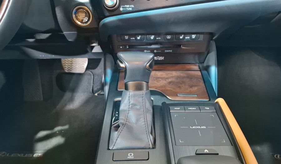 Lexus Es 3.5 350 AUTO Sedan 2022
