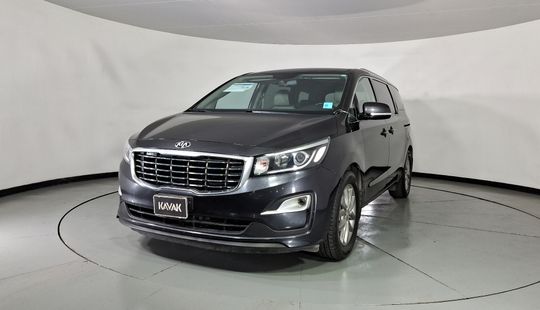 Kia • Sedona