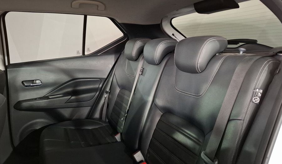 Nissan Kicks 1.6 PLATINUM BI-TONO LTS XTRONIC Suv 2022