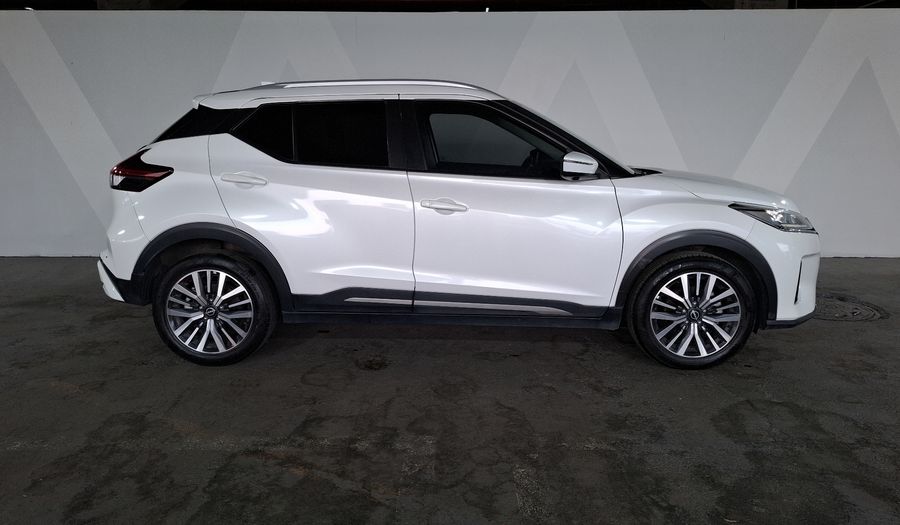 Nissan Kicks 1.6 PLATINUM BI-TONO LTS XTRONIC Suv 2022
