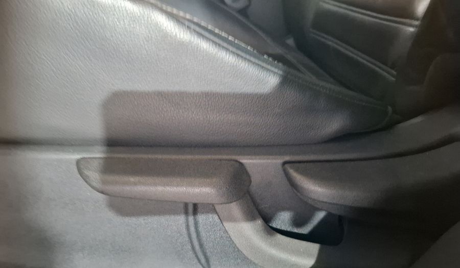 Nissan Kicks 1.6 PLATINUM BI-TONO LTS XTRONIC Suv 2022