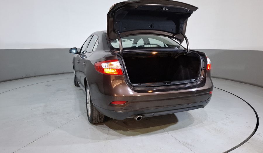 Renault Fluence 2.0 EXPRESSION AT Sedan 2014