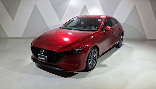 Mazda • Mazda 3