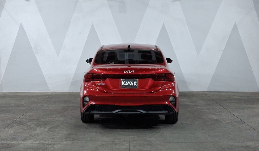 Kia Forte 2.0 L IVT Sedan 2023